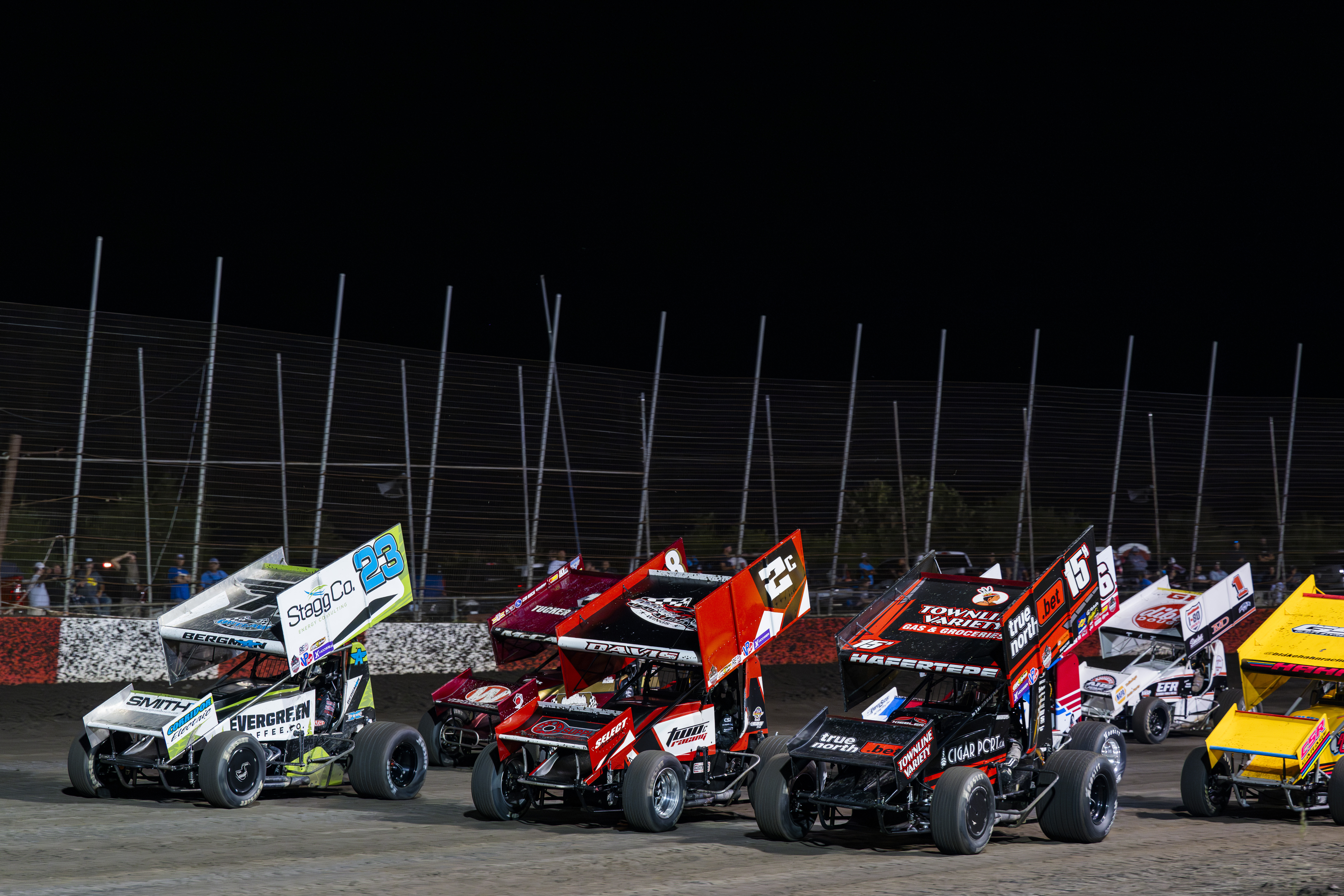 Raceday | DIRTCar Fan 101
